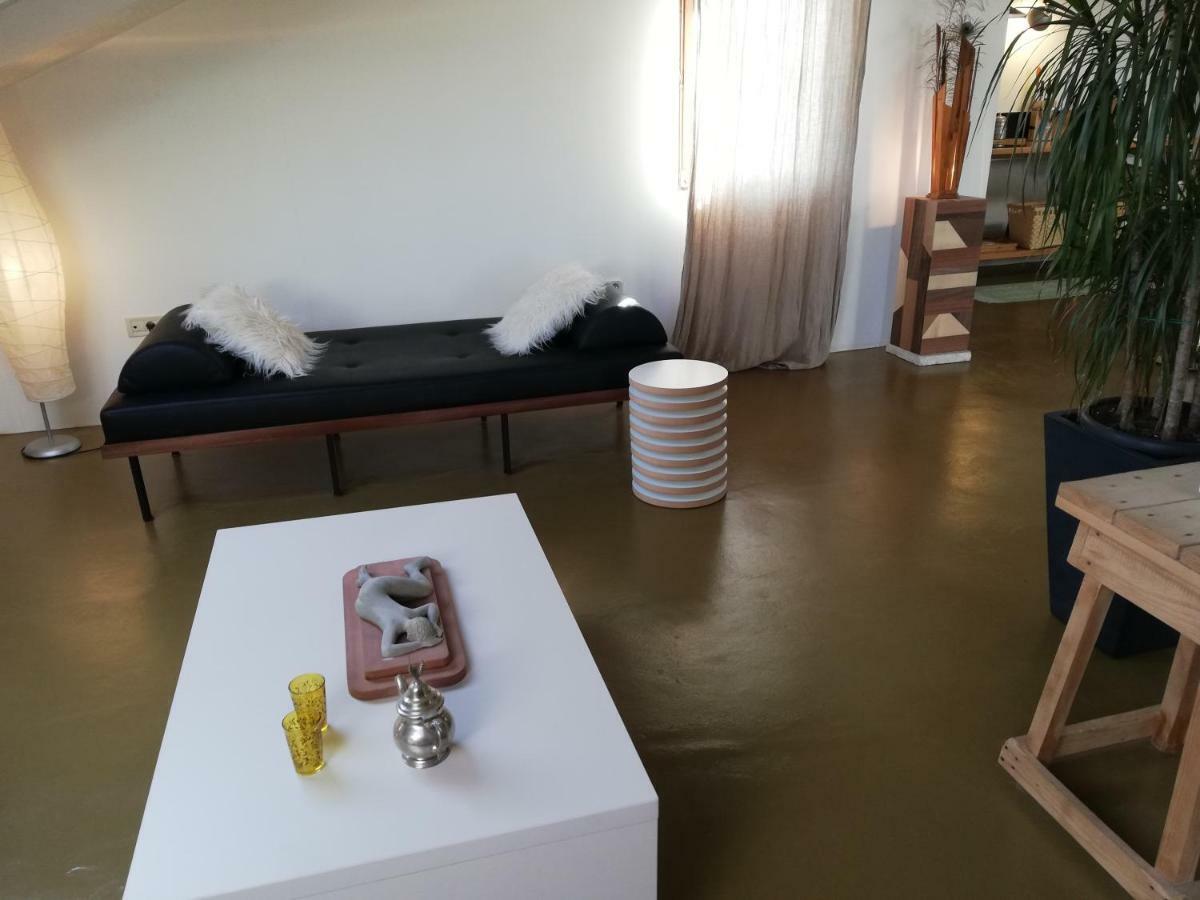 Naiadi Loft Apartment เนเรซีน ภายนอก รูปภาพ